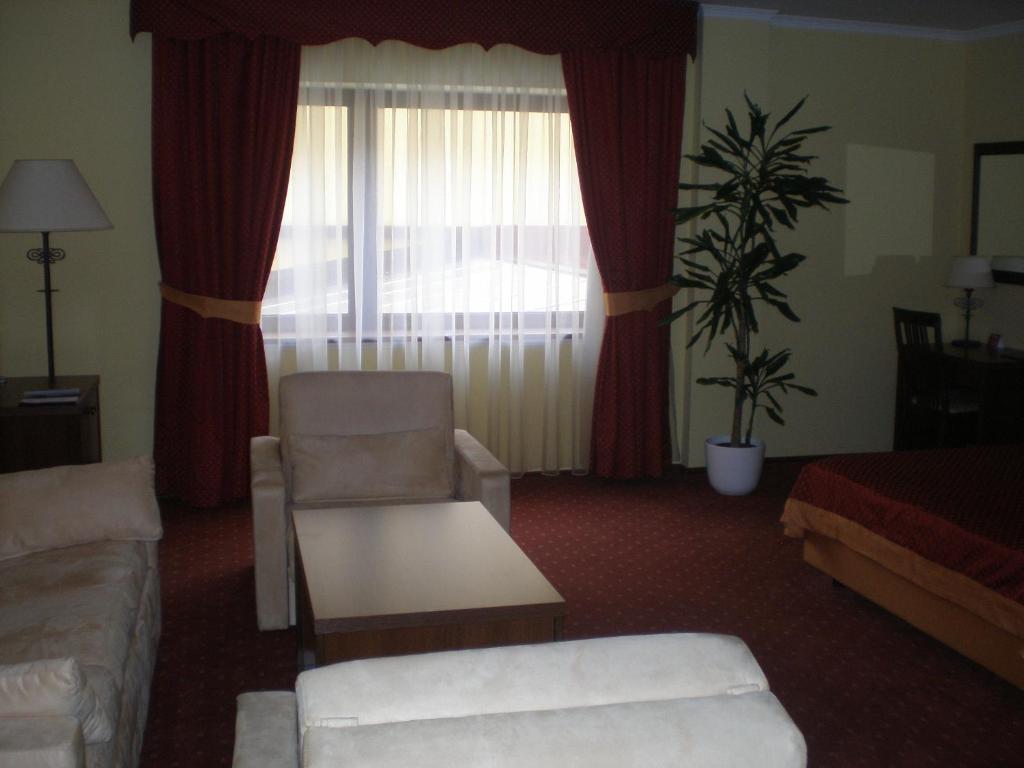 Hotel Picok Ðurđevac Buitenkant foto