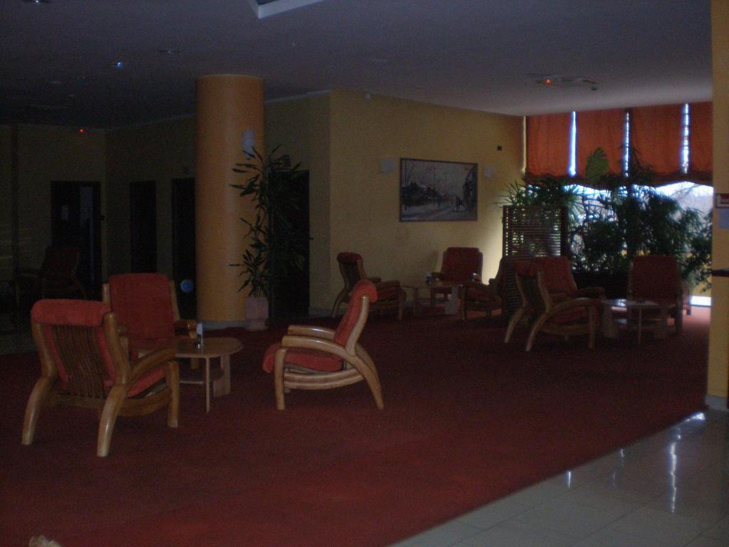 Hotel Picok Ðurđevac Buitenkant foto