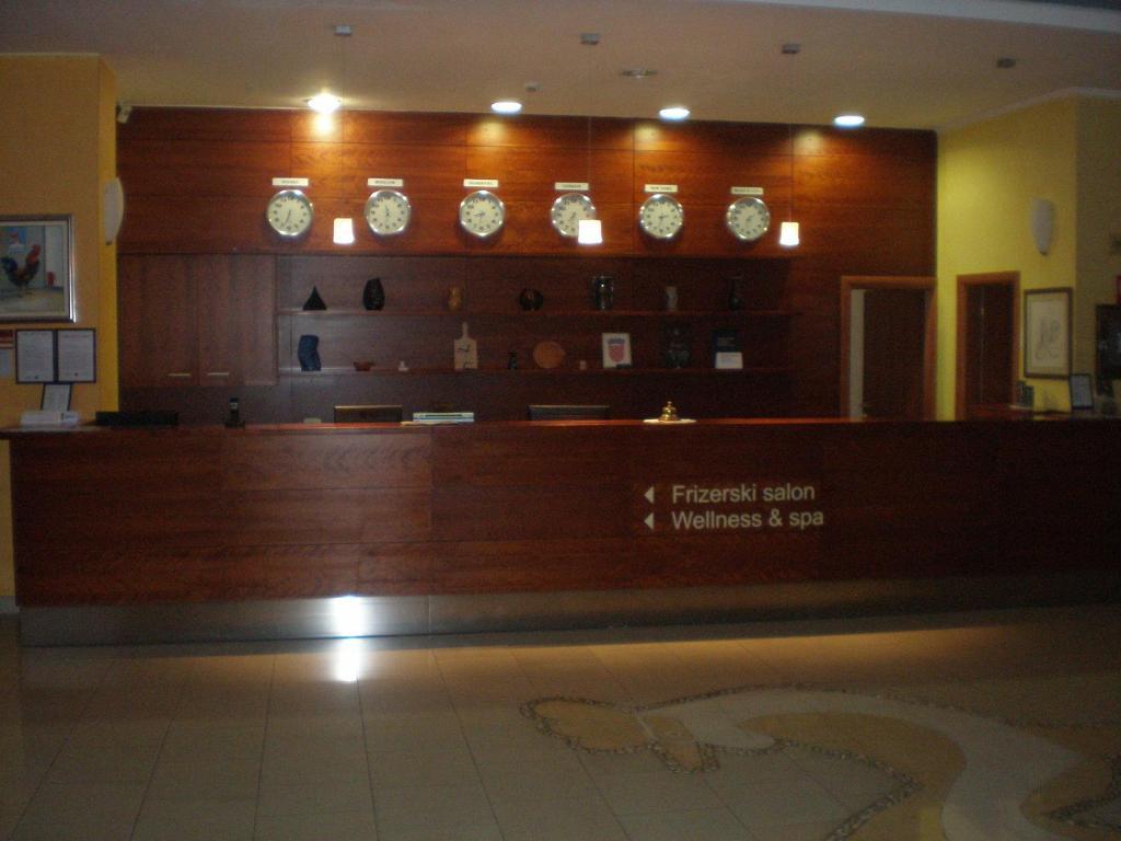 Hotel Picok Ðurđevac Buitenkant foto